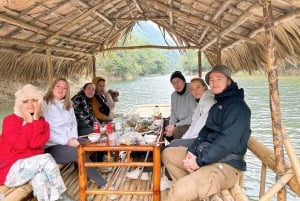 Hanoi: crociera 5 stelle di 2 giorni nella baia di Ha Long