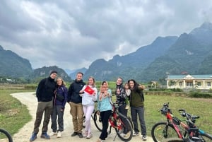 Hanoi: crociera 5 stelle di 2 giorni nella baia di Ha Long