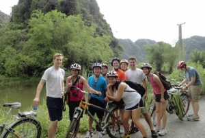 From Hanoi: Hoa Lu and Tam Coc Sightseeing and Biking Tour