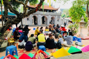 Hanoi : visite de l'encens, des chapeaux, de la laque et de la rue du train