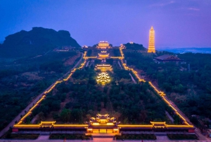 Hanoista: Ninh Binh 2 päivän retki bungalow-yöpymisen kanssa