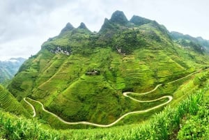 Desde Hanoi o Sapa: Excursión de 2 días en autocar por el Bucle de Ha Giang