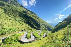 From Hanoi or Sapa: 2-Day Ha Giang Loop Tour self-driving