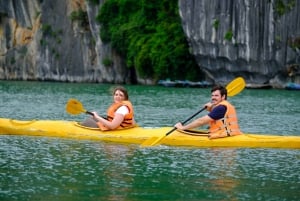 From Hanoi: Round-Trip Halong Bay Islands, Caves, Kayak Tour