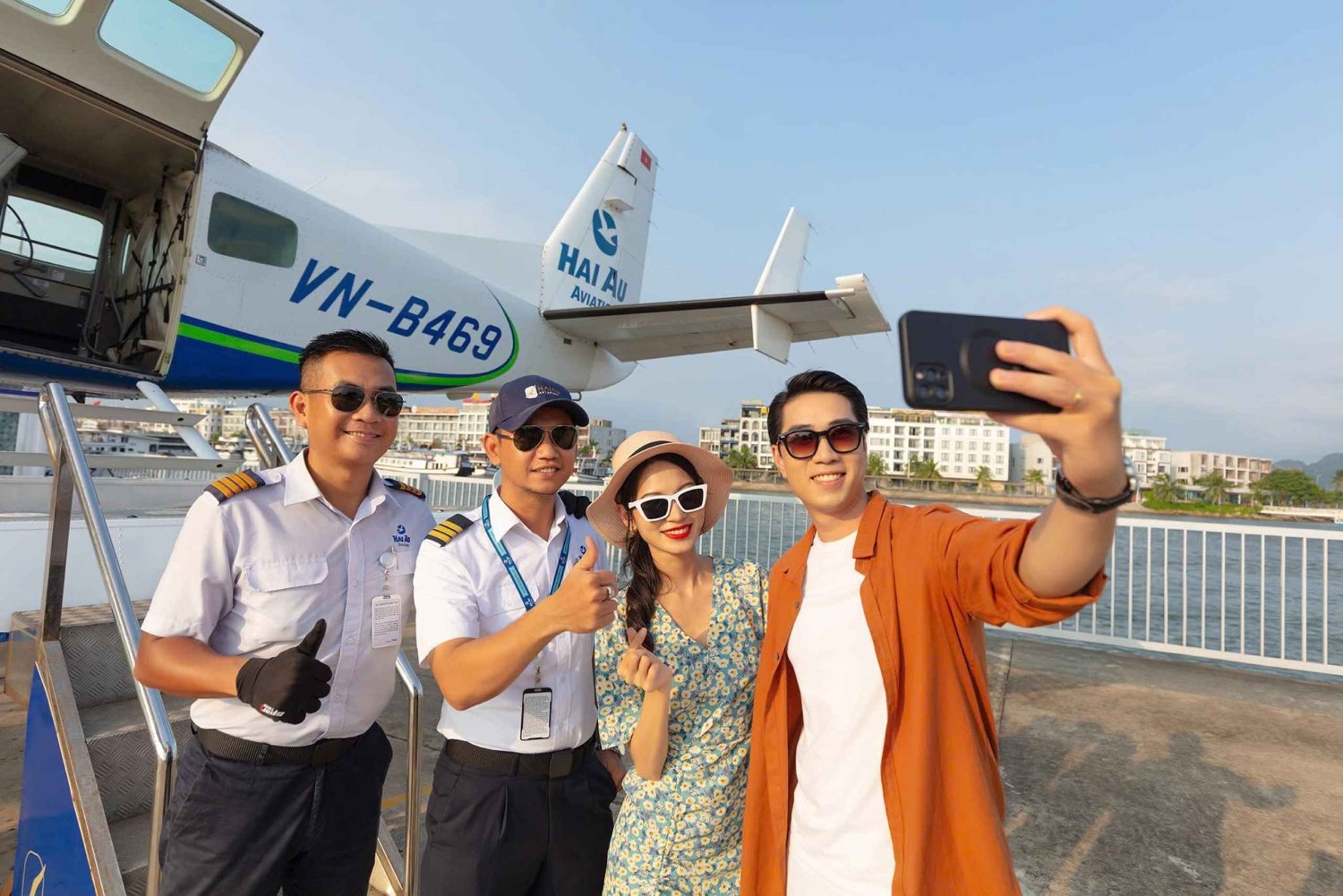 Ab Hanoi: Wasserflugzeug & Halong-Bucht-Tour an 1 Tag