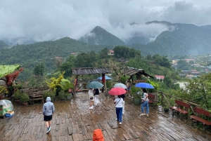 Von Hanoi aus: Wanderung und Übernachtung: 3-tägiges Abenteuer in den Sapa-Hochländern