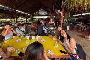 Fra HCM: Tur til Cu Chi-tunnellerne og en kokosnøddelandsby i Mekongdeltaet