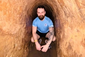 Visite guidée des tunnels de Cu Chi : histoire de la guerre du Vietnam, demi-journée