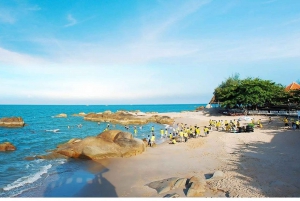 From HCM: Vung Tau Beach - Relax At A Beautiful Beach