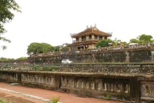 From HCMC: 8-Day Da Nang Tour by Train with Guide