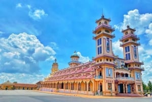 Fra Ho Chi Minh: Black Virgin Mount og Cao Dai Holy Mass