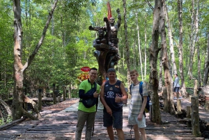 Ho Chi Minhistä: Can Gio Monkey Island & Mangrove Tour