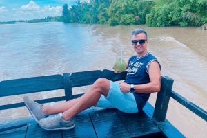 Ho Chi Minh Citystä: Mekongin suisto VIP-kierros limusiinilla: Mekongin suisto VIP-kierros limusiinilla