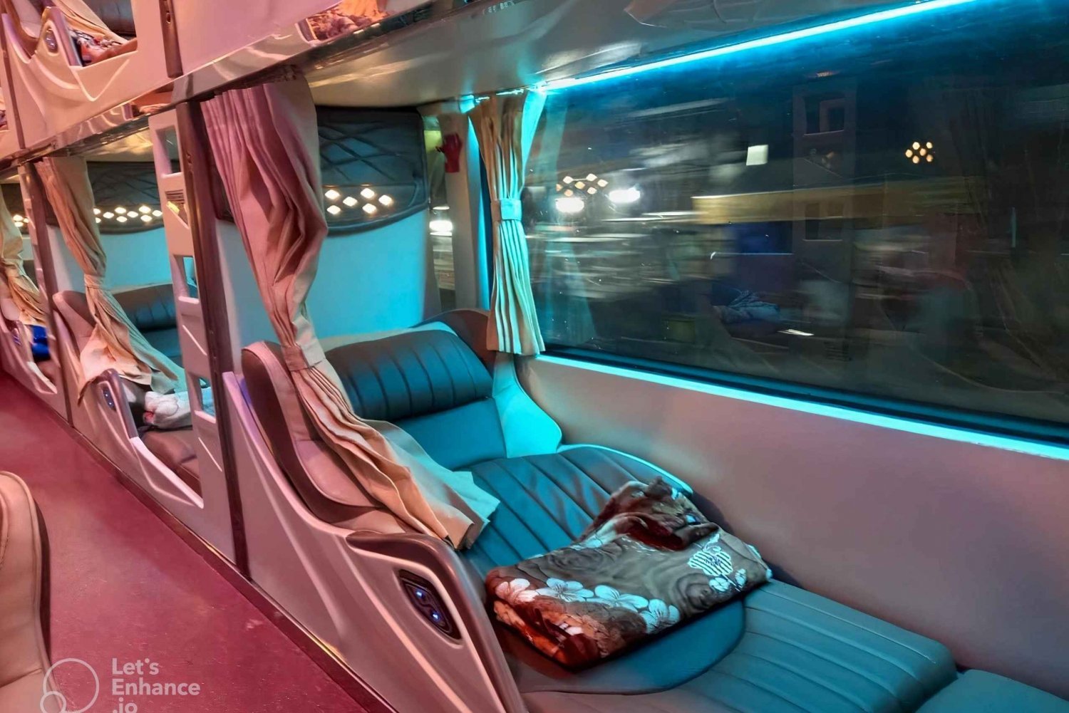 From Ho Chi Minh: Sleeper Bus to Mui Ne with Bed and Water
