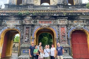 Från Hoi An/Da Nang: Hue Imperial stadsvandring med lunch