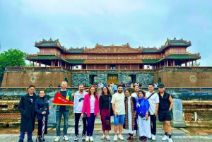 Tour de un día completo por la ciudad de Hue desde Hoi An/Da Nang