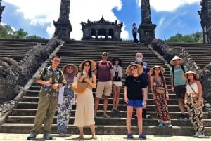Tour de un día completo por la ciudad de Hue desde Hoi An/Da Nang