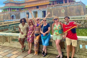 Tour de un día completo por la ciudad de Hue desde Hoi An/Da Nang