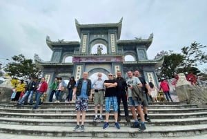 From Hoi An/Da Nang: Marble and Monkey Mountain Private Tour