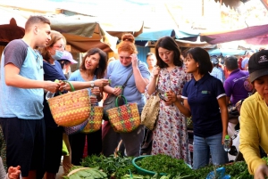 Hoi An/Da Nang: Visita al mercado, paseo en barco y clase de cocina