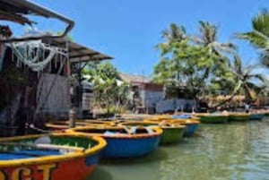 Desde Hoi An: tour por el mercado, paseo en barca y clase de cocina