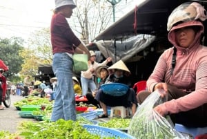 Desde Hoi An: tour por el mercado, paseo en barca y clase de cocina