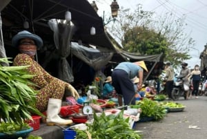 Desde Hoi An: tour por el mercado, paseo en barca y clase de cocina