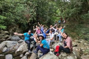 Desde Hue: excursión de 1 día al parque nacional de Bach Ma con recogida