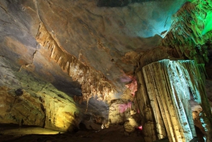 Fra Hue: Utforsk Paradise Cave Guide Tour kun på partallsdager