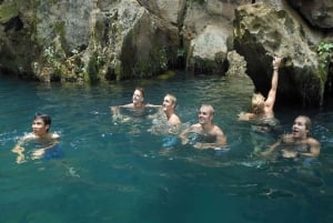 Desde Hue: Explora la Cueva de Phong Nha Visita guiada/Sólo en días impares