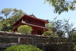 From Hue : Full-Day City Tour with Boat Trip and Lunch