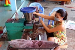 From Hue : Full-Day City Tour with Boat Trip and Lunch