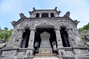 From Hue : Full-Day City Tour with Boat Trip and Lunch