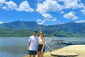 Au départ de Hué : transfert en bus vers Hoi An avec 4 arrêts touristiques