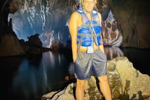 Da Hue: Tour di un giorno della Grotta del Paradiso e della Grotta Oscura