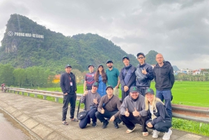 Da Hue: Tour di un giorno della Grotta del Paradiso e della Grotta Oscura