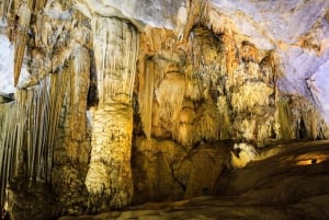 Da Hue: Tour di un giorno della Grotta del Paradiso e della Grotta Oscura