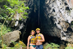 Da Hue: Tour di un giorno della Grotta del Paradiso e della Grotta Oscura