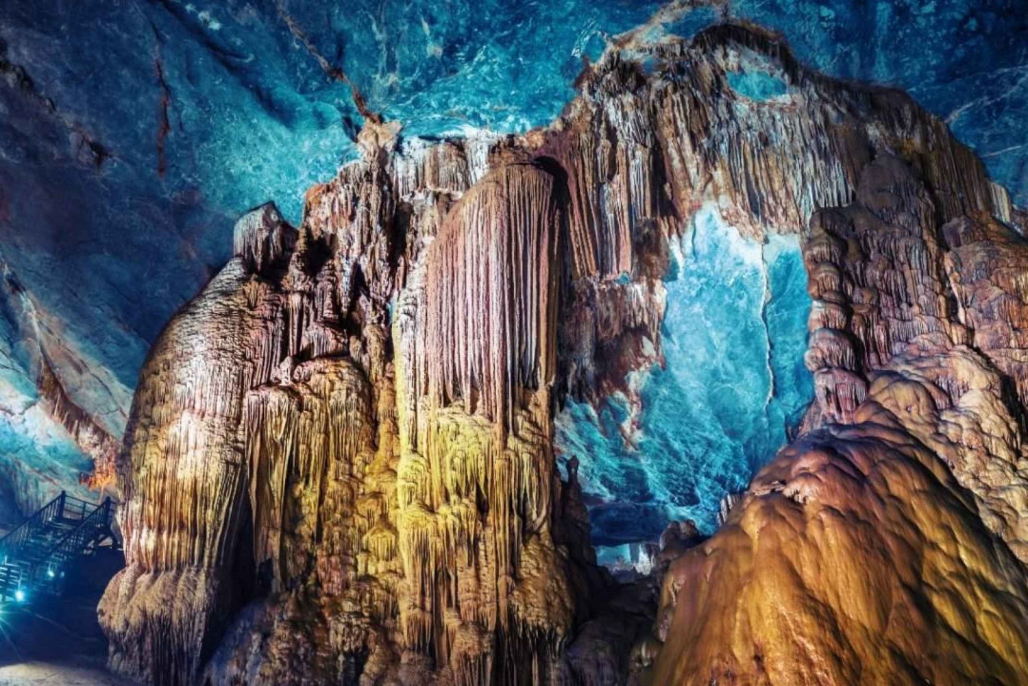 Fra Hue: Phong Nha Cave og Paradise Cave 2 dages eventyr