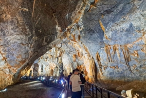 Da Hue: Escursione di una giornata intera alla Grotta di Phong Nha e alla Grotta del Paradiso