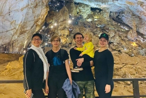 Da Hue: Escursione di una giornata intera alla Grotta di Phong Nha e alla Grotta del Paradiso