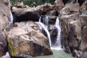 Dagstur fra Nha Trang til Ba Ho-fossen og Cham-tårnet