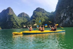 Au départ de Ninh Binh : croisière de 3 jours dans la baie de Bai Tu Long avec repas