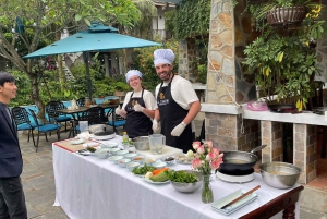 Depuis Ninh Binh : cours de cuisine et visite de nuit de la pagode Bai Dinh