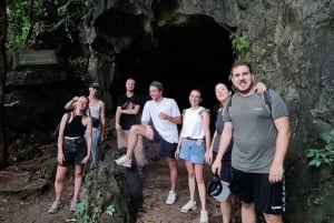 ニンビン発:クックフオン国立公園デラックスツアー