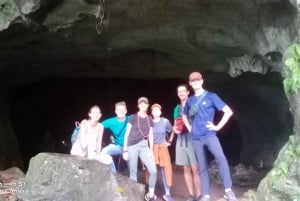 Fra Ninh Binh: Cuc Phuong Nationalpark - guidet tur og frokost