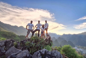 Fra Ninh Binh: 3-dages Ha Giang Loop-motorcykeltur med rytter