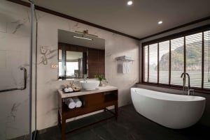 Van Ninh Binh: Ha Long - Lan Ha Bay 2D1N op 5-sterrencruise