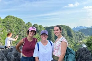 Vanuit Ninh Binh: Hoa Lu, Bai Dinh, Trang An, & Mua Grot Tour