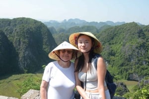 Z Ninh Binh: Hoa Lu, Trang An i jaskinia Mua - wycieczka w małej grupie